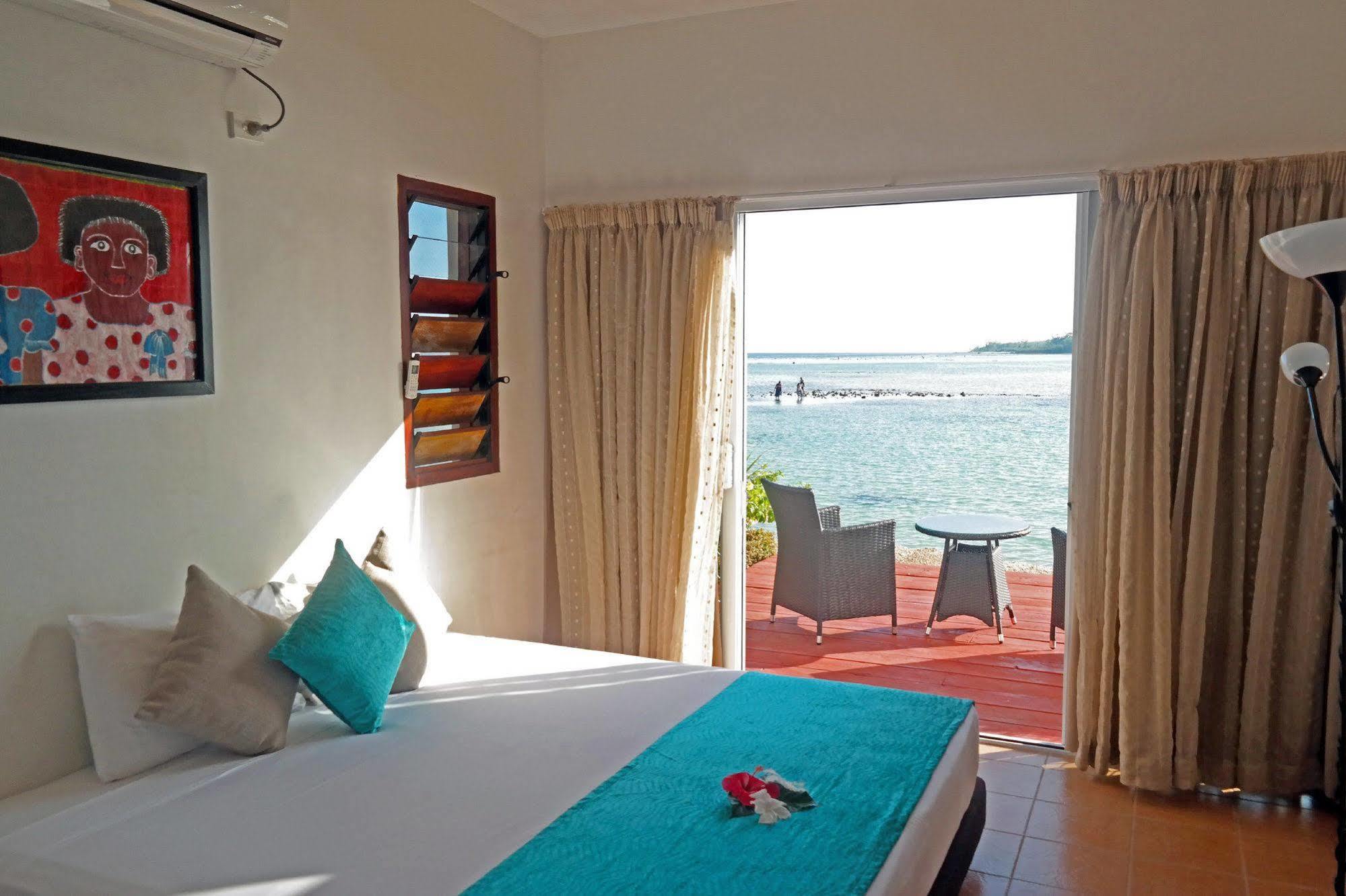 Moorings Hotel Port Vila Exterior foto