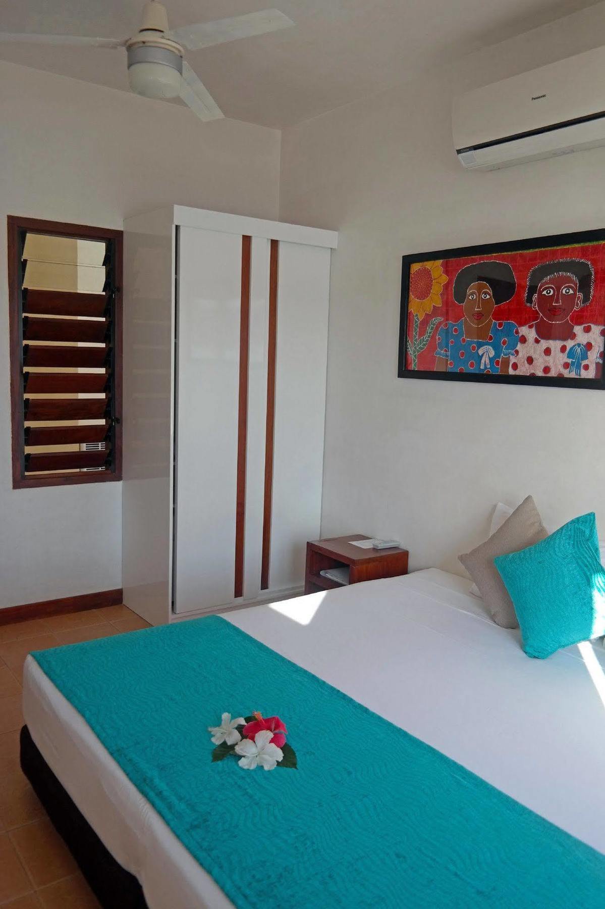 Moorings Hotel Port Vila Exterior foto