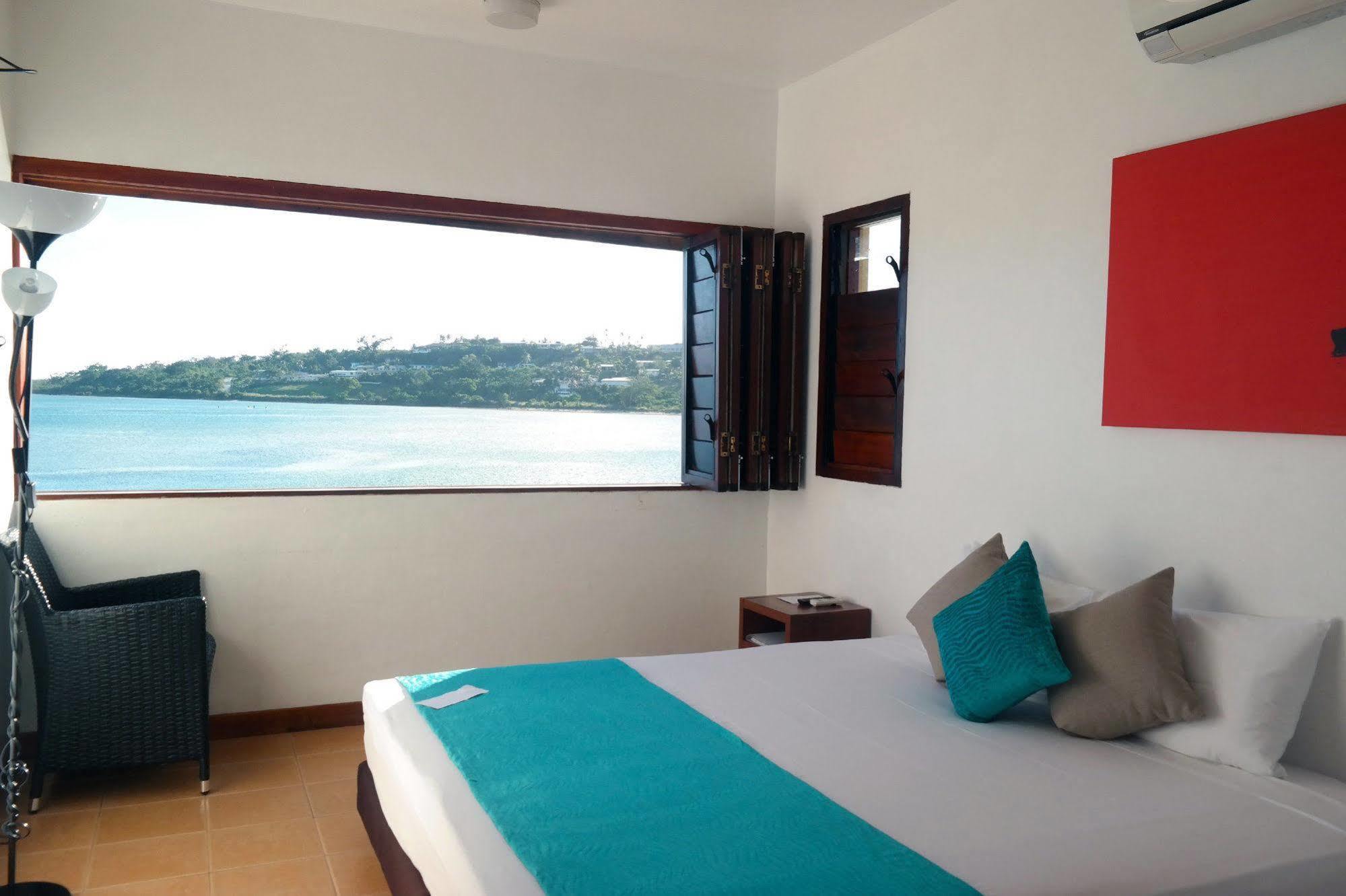 Moorings Hotel Port Vila Exterior foto